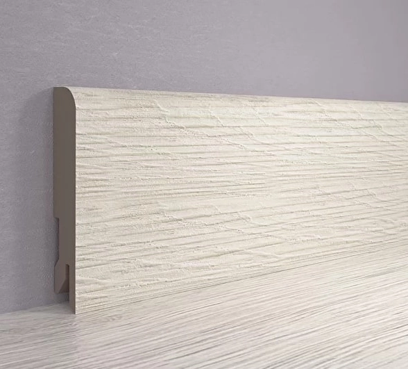 Плинтус напольный из МДФ лам. Пл 80МДФ.2400.24043