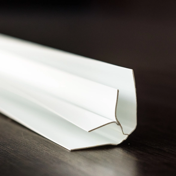 Угол ПВХ внутрений 3м АТН