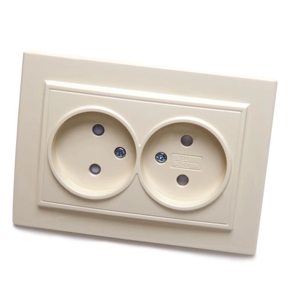Розетка Эрна 2м б/з PST10-9013-02 сл.кость