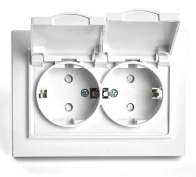 Розетка Эрна 2м с/з с/кр PST16-9015-01 белый