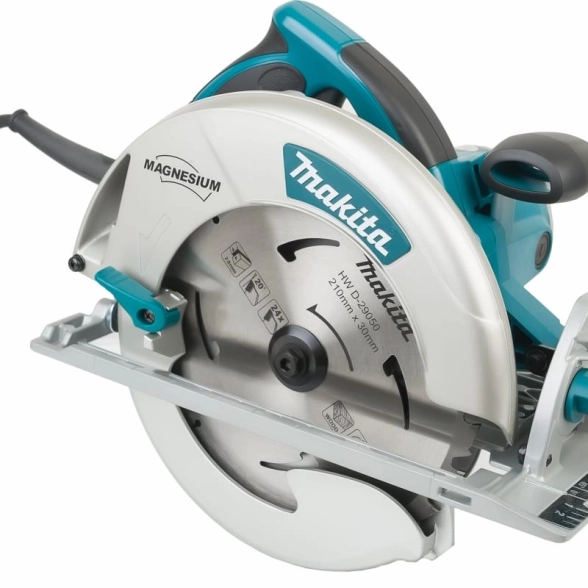 Пила циркулярная Makita 5008MG 1800Вт 210/30мм 5200об/мин
