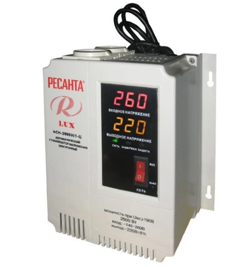 Стабилизатор Ресанта АСН-2000Н/1-Ц 2000Вт 140-260В релейный наст