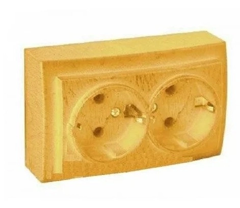 Розетка Themis с заземлением