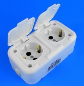 Розетка Минск 2-я с/з с/кр белый ОП РА16-213 IP54