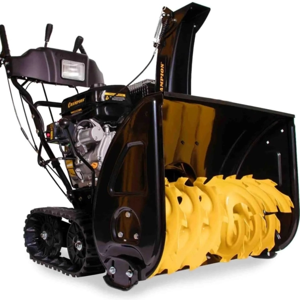 Снегоуборщик Champion ST1170E 11лс 700х545мм электрозапуск